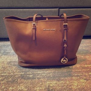 Michael kors tote bag